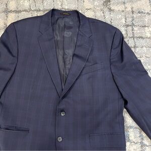 Jos A Bank Reserve Blazer Sport Coat 43R Navy Blue Plaid Traditional Wool